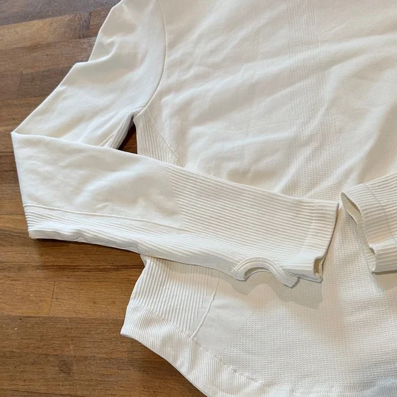 *last chance* Amazon | Women's Cream Hoodie - Picture 13 of 15